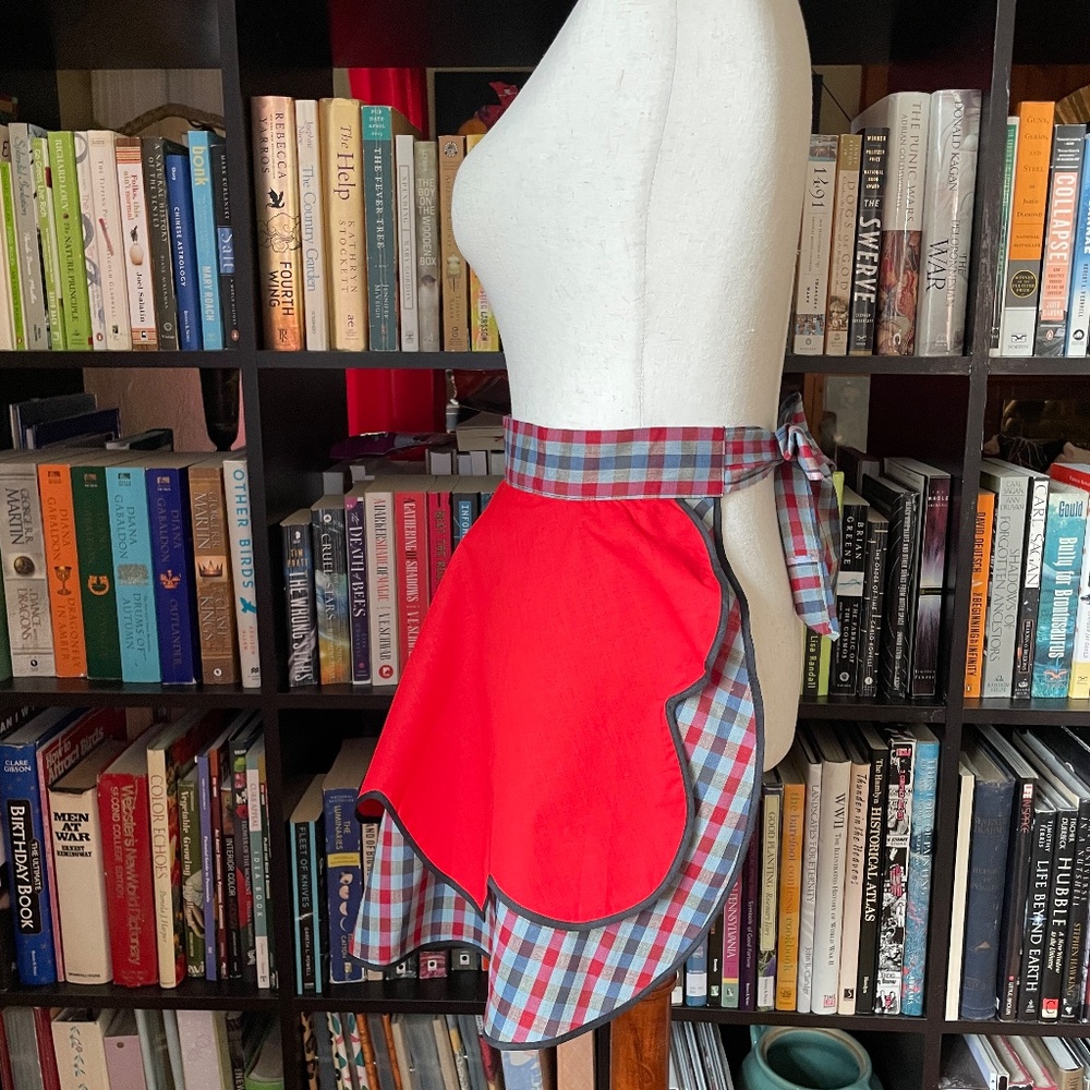 vintage apron - Picture 3 of 7